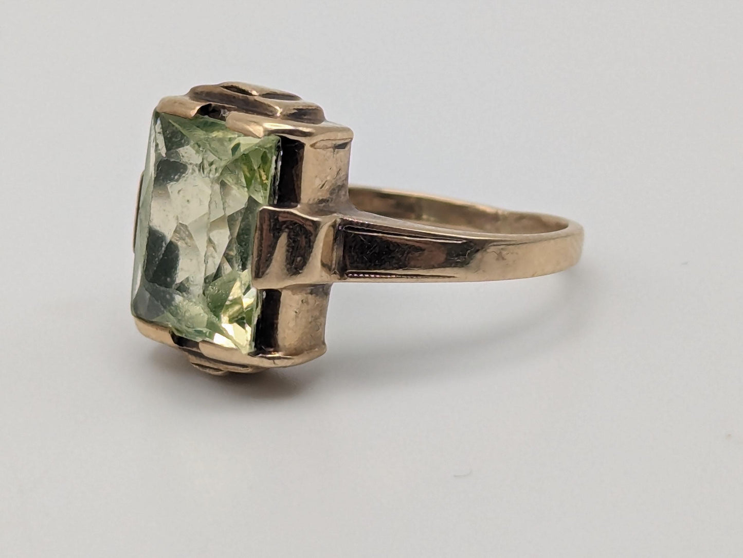 10k Yellow Gold Green Spinel Statement Ring Cocktail Ring