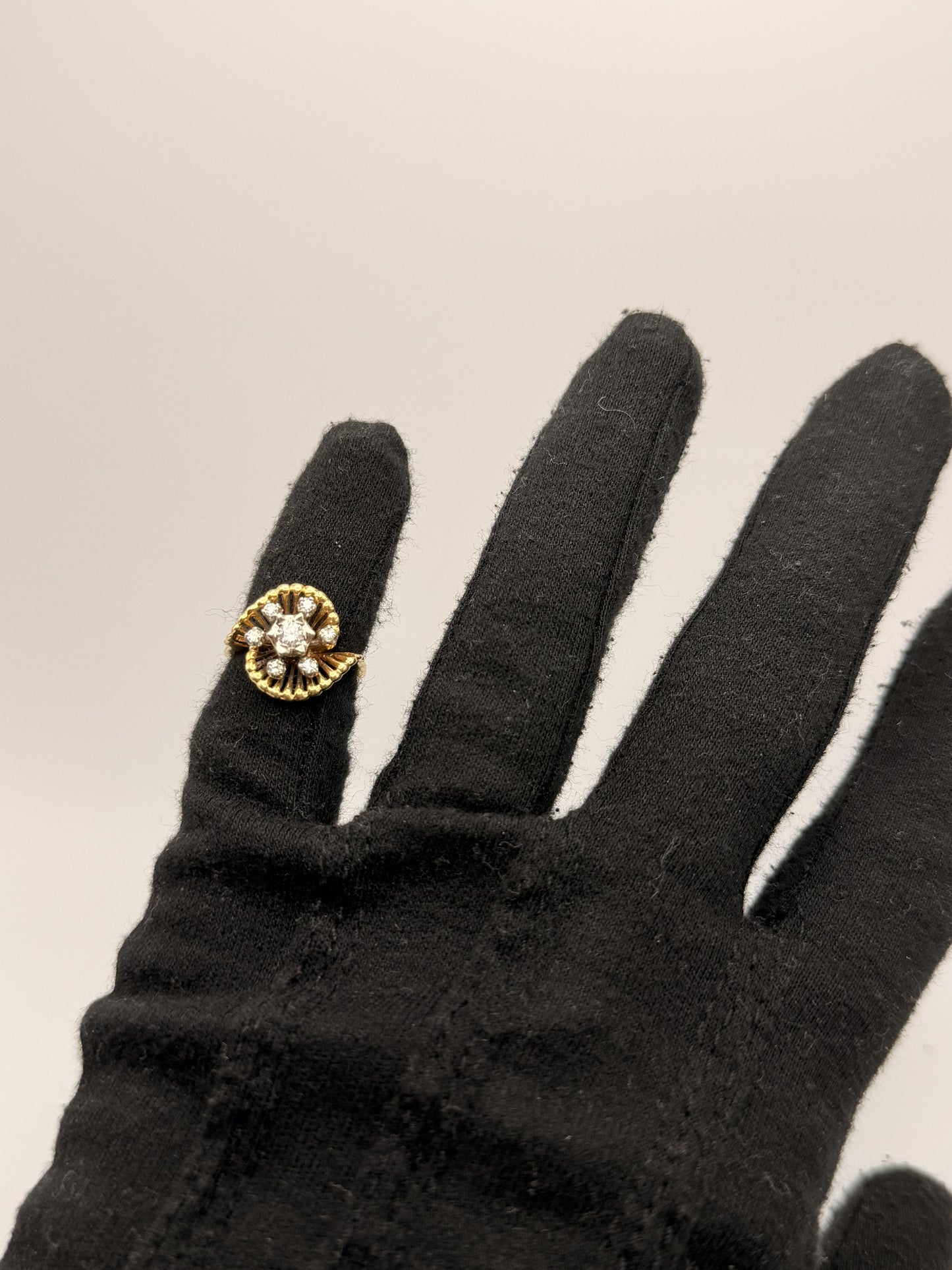 14k Yellow Gold Vintage Diamond Cluster Statement Ring