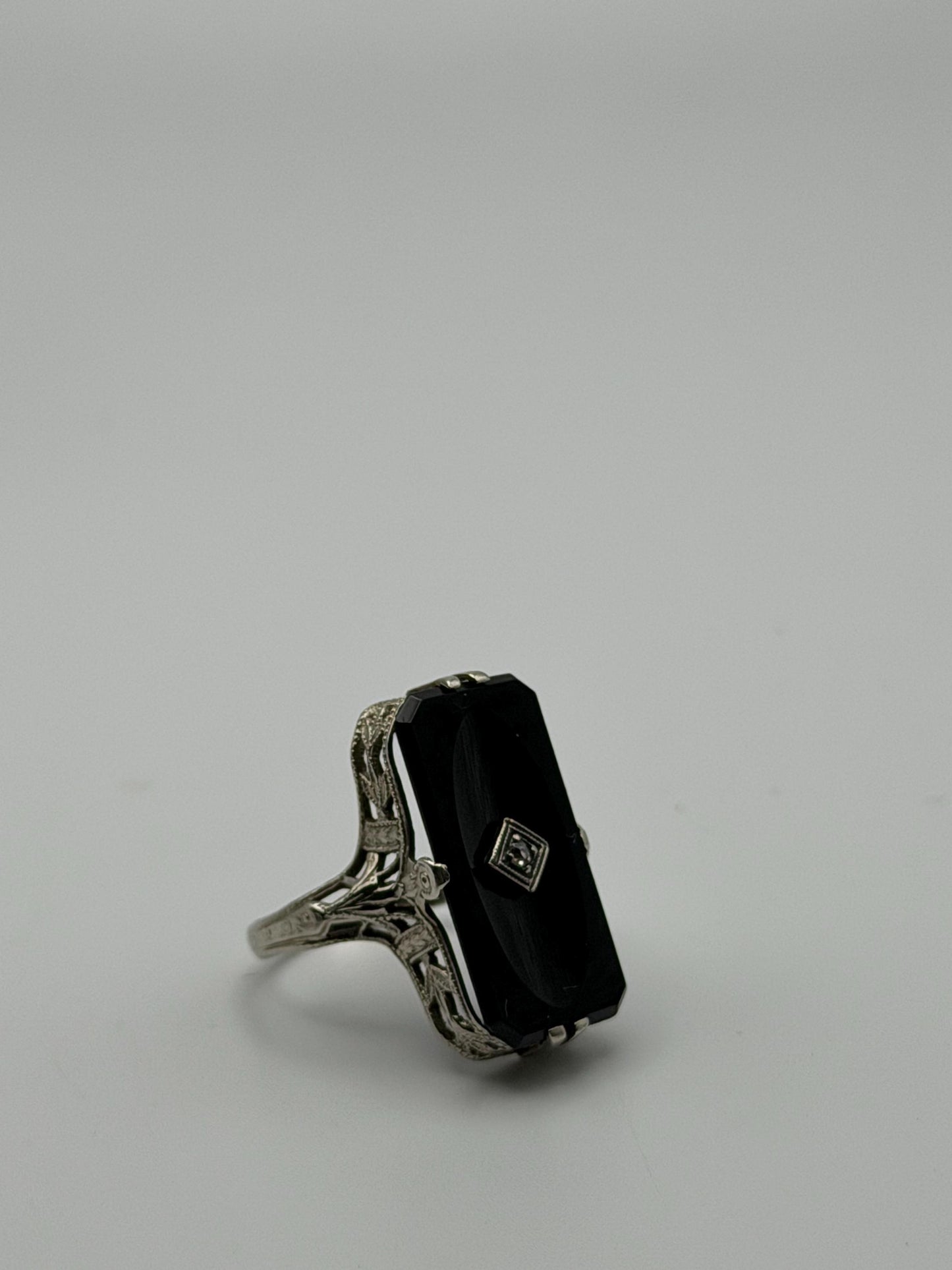 Vintage 14k White Gold Art Deco Black Onyx Ring Midnight Statement Ring