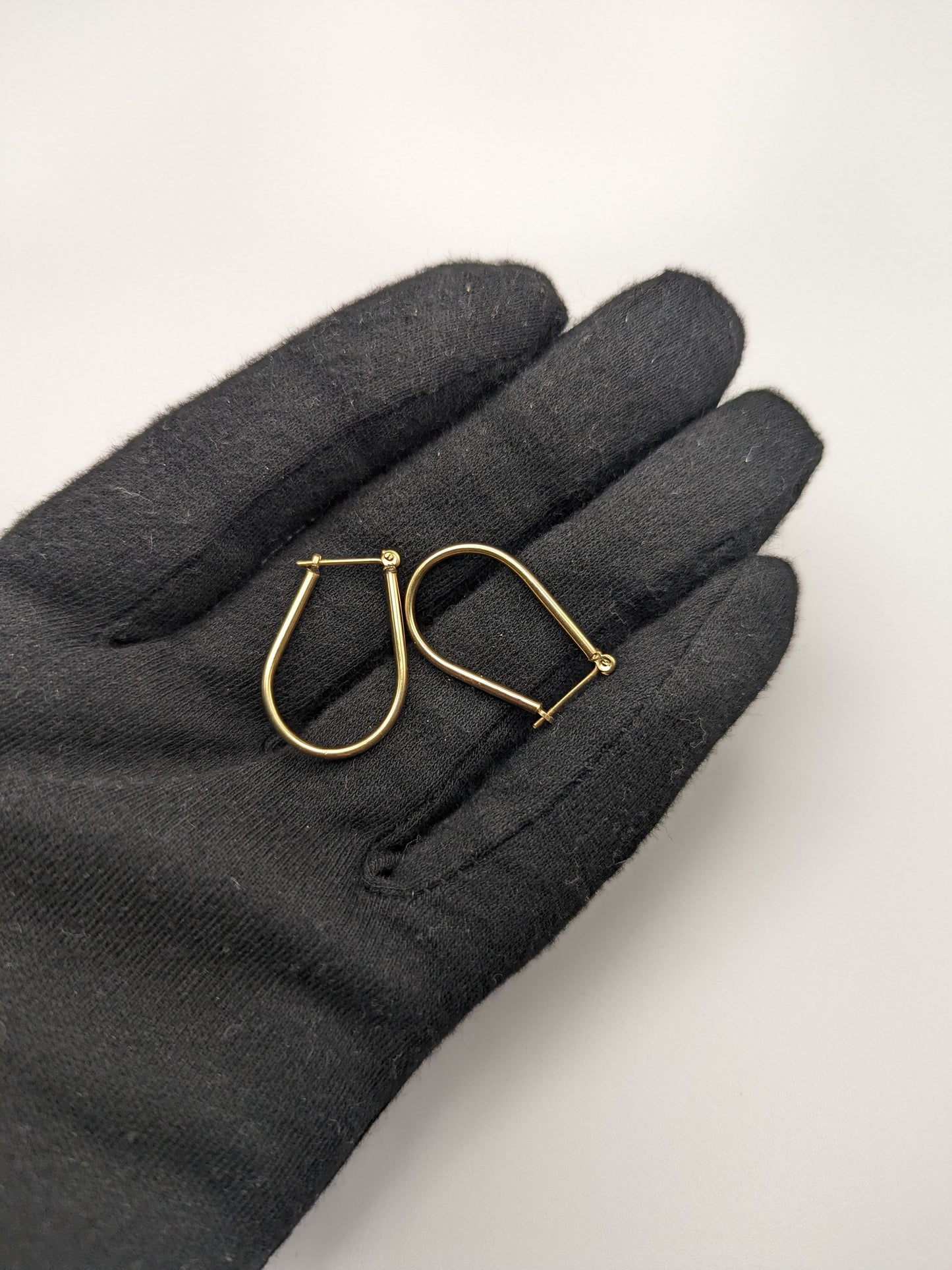 14k Yellow Gold Hallow Oval Hoop Dainty Earrings