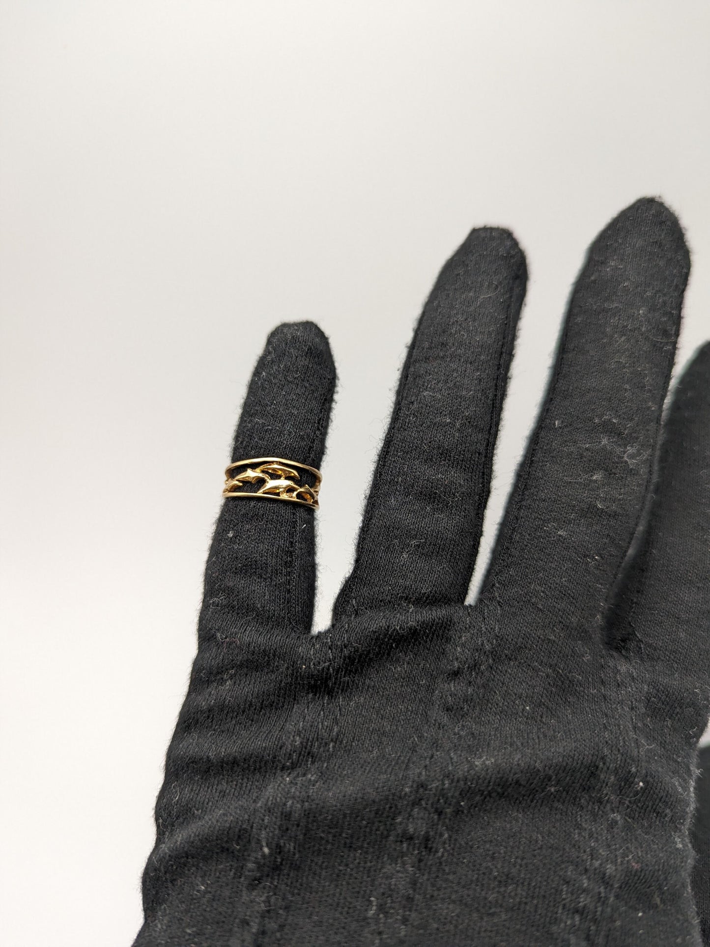 14k Yellow Gold Dolpine Ring. Gold Dolphine Ring.