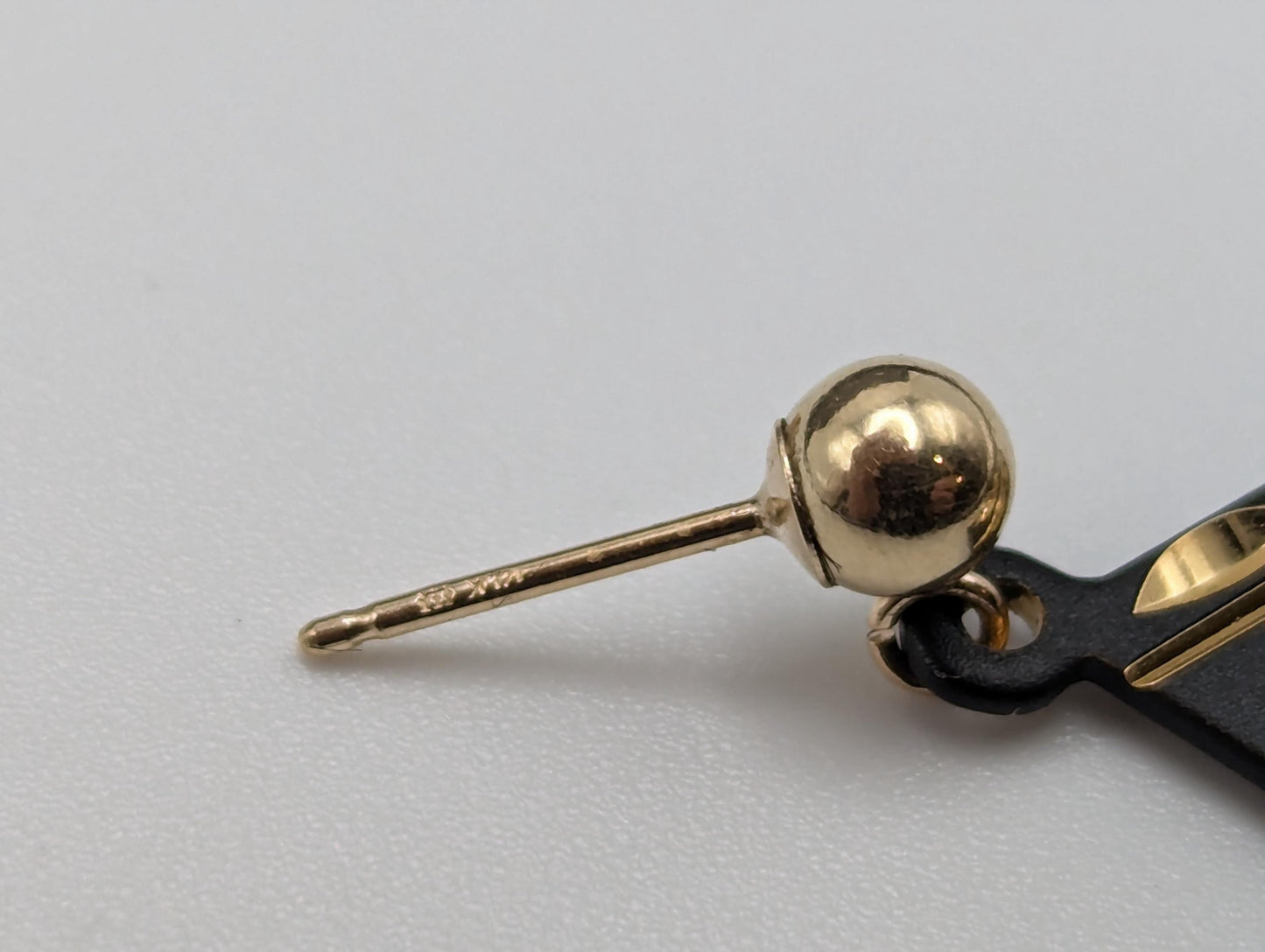 10k 12k Black Hills Gold Traditional Black Diamond Shaped Dangle Earrings