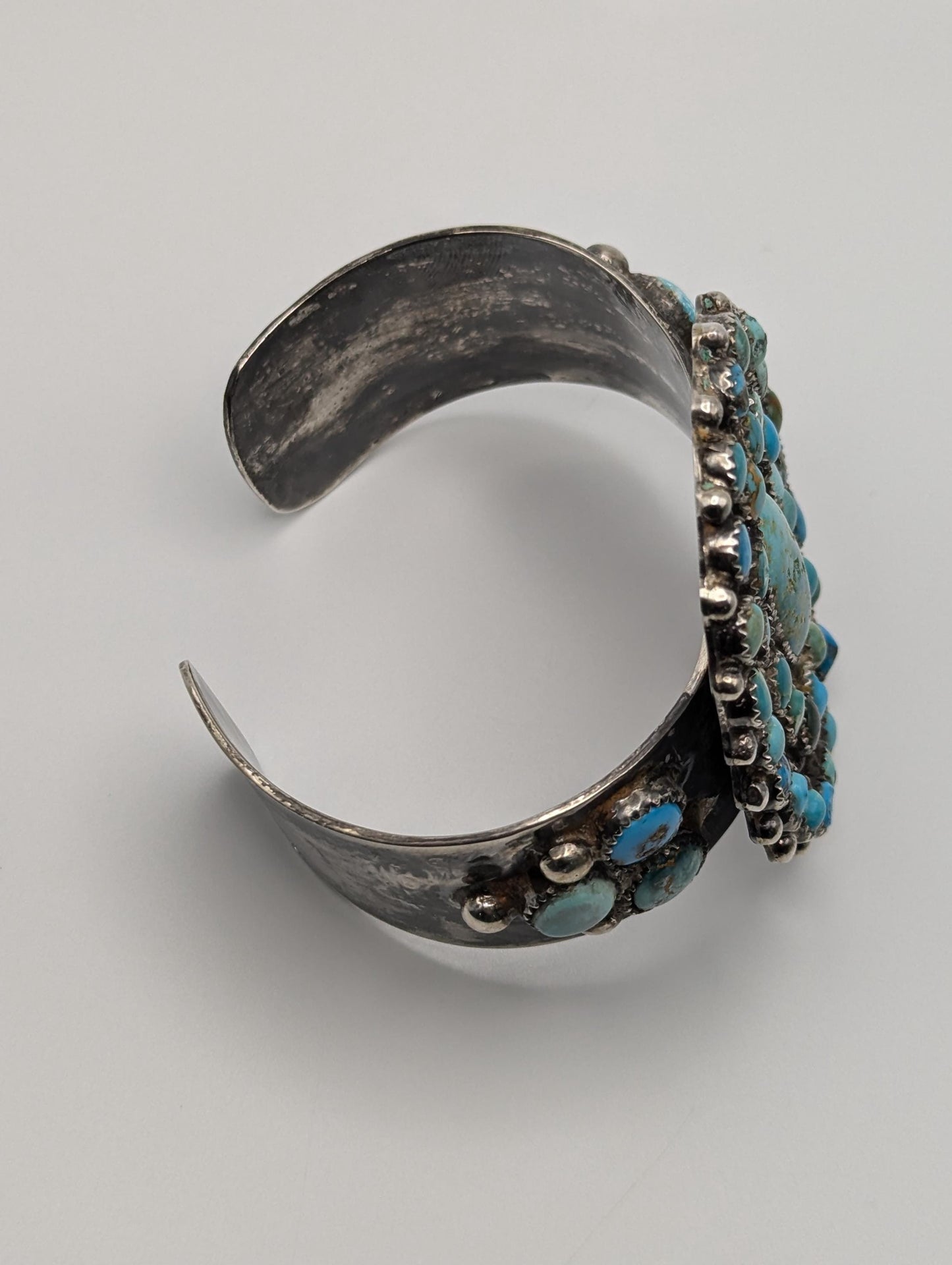 Vintage Southwestern Sterling Silver Navajo Heavy 120 gr Turquoise Cluster Bracelet Cuff
