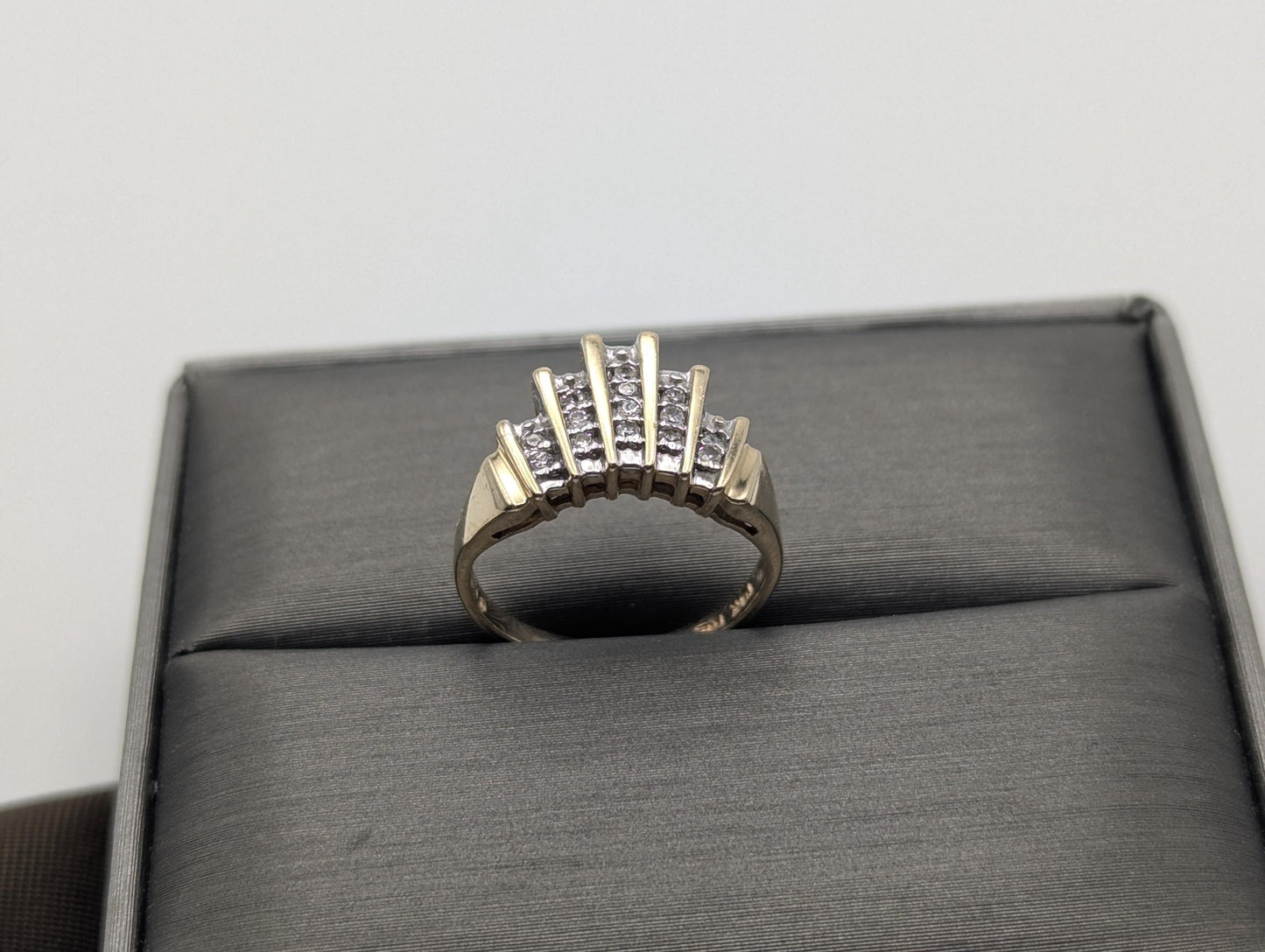 10k Yellow Gold Diamond .25 ctw Crown Style Ring. Cocktail Diamond Ring.