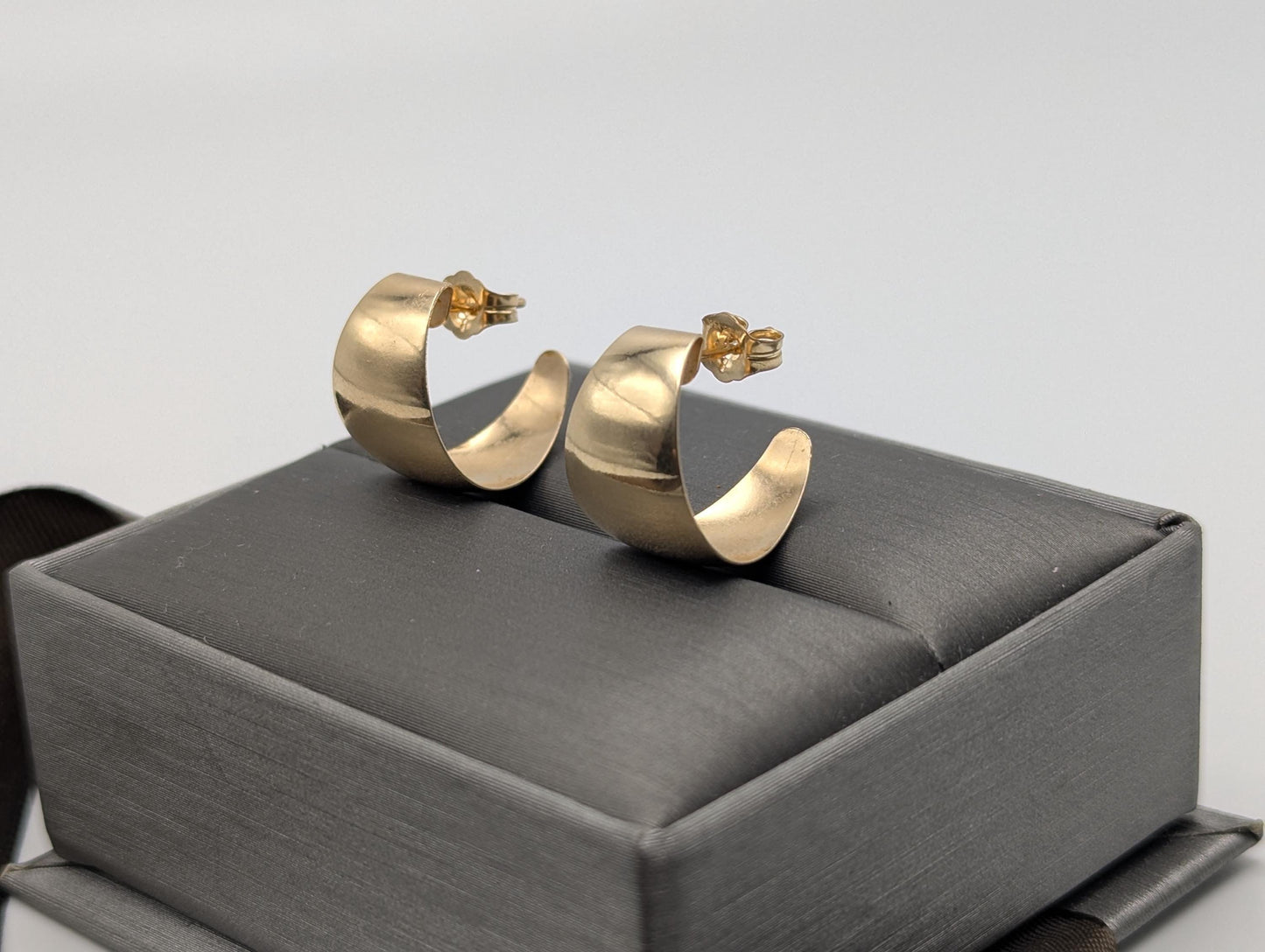 14k Yellow Gold Half Huggie Style Hoop Earrings Womens Huggie Earrings