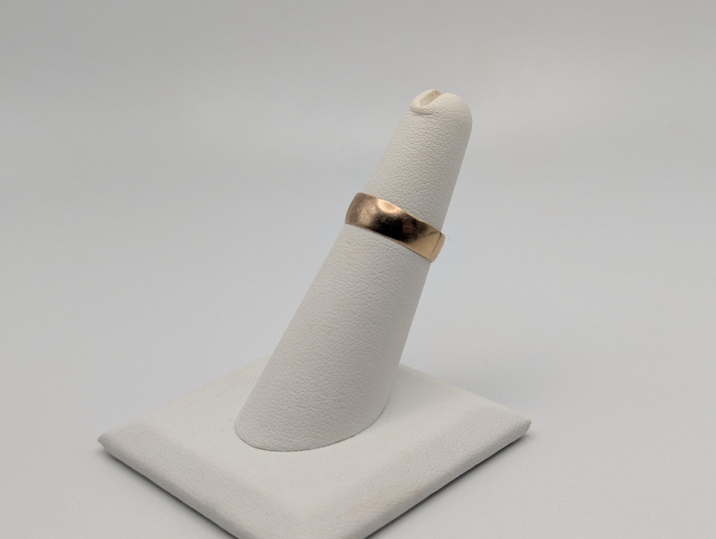 14k Yellow Gold Cigar Band Style Wedding Band. Wedding Ring. Anniversary Band.