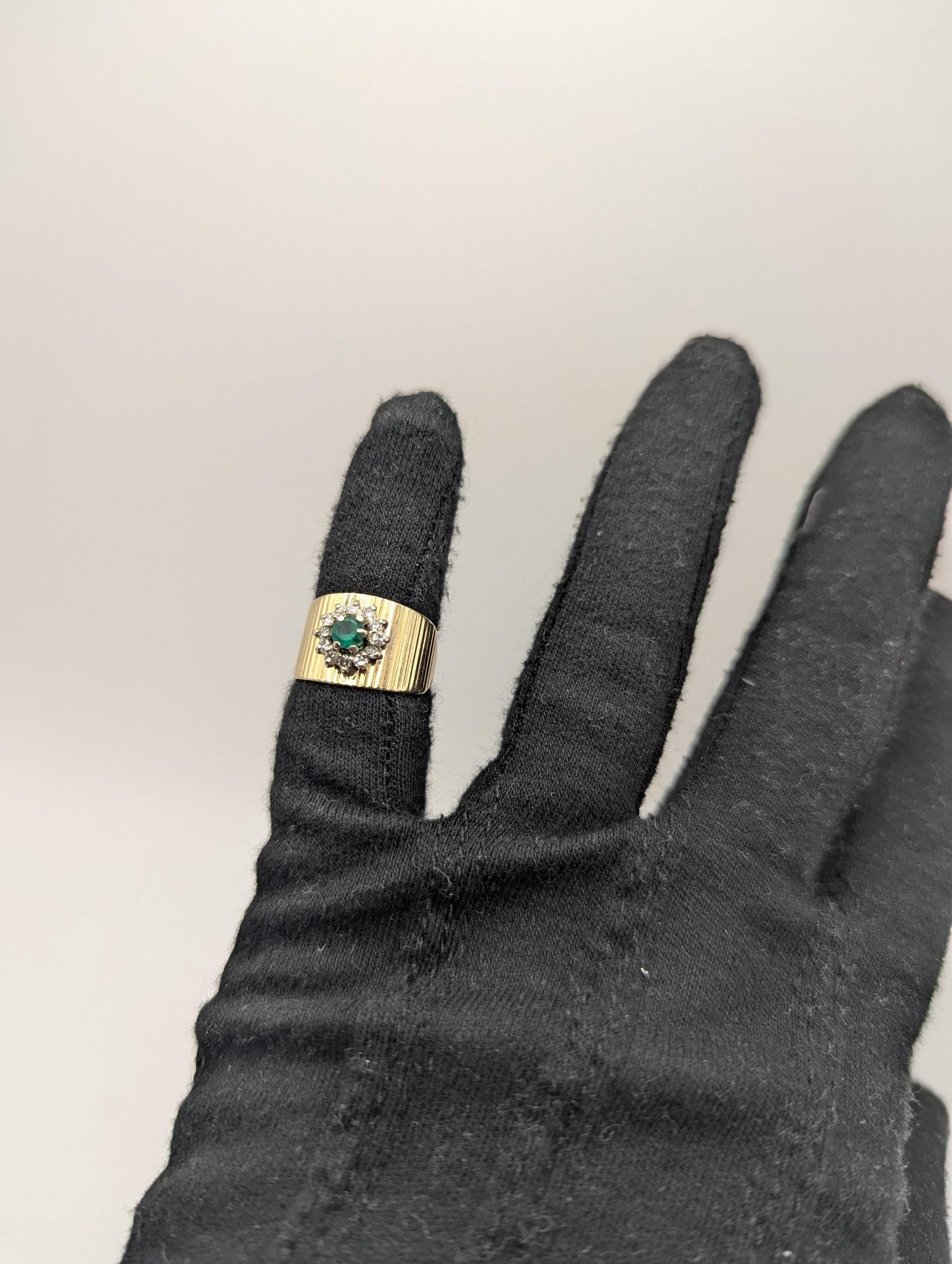 14k Vintage Yellow Gold Emerald and Diamond Cluster Ring Cocktail Ring Statement Ring