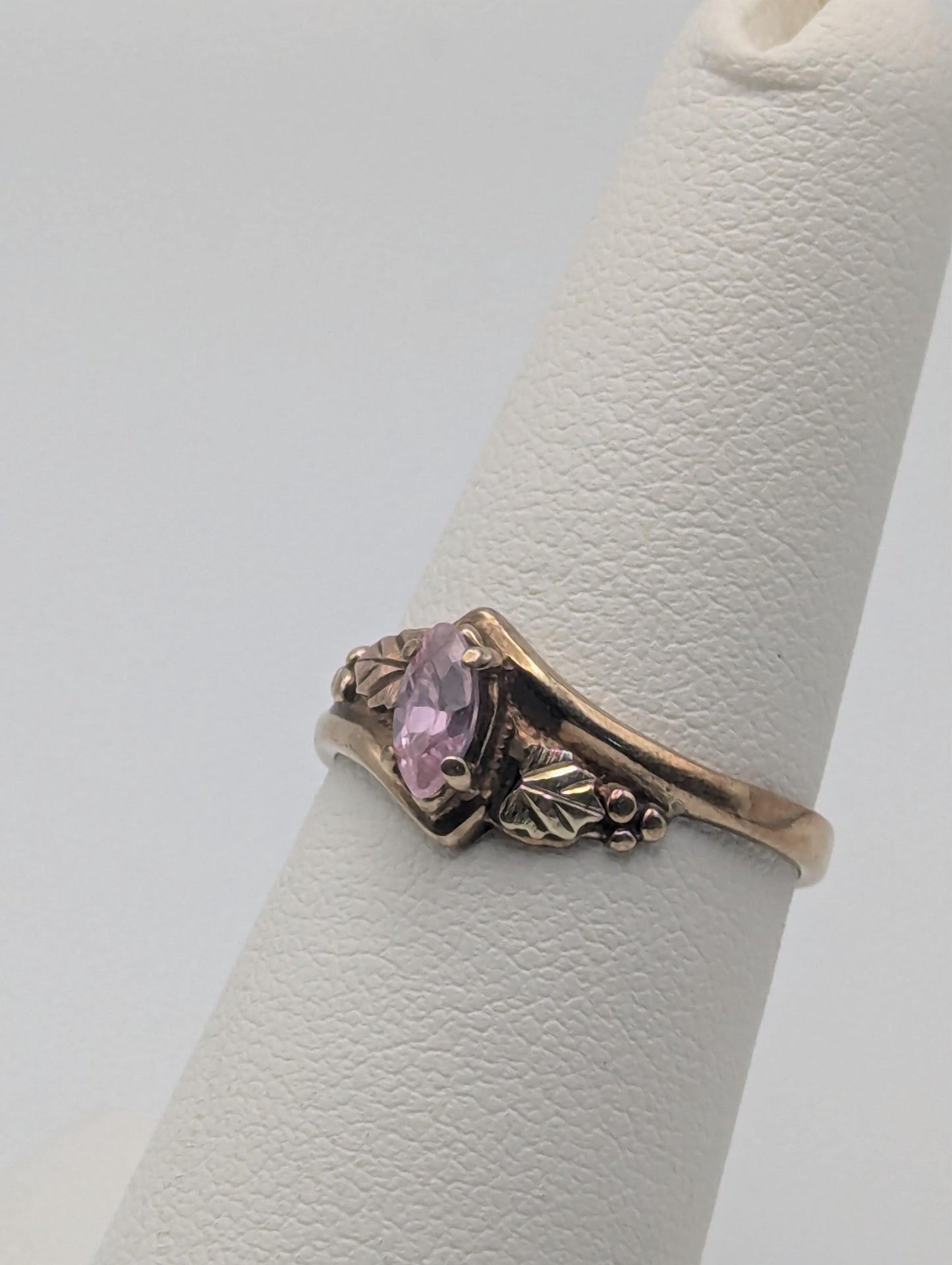 10k Black Hills Gold Tri-Colored Pink Stone Leaf Vine Ring Womens Black Hills Gold Vine Ring