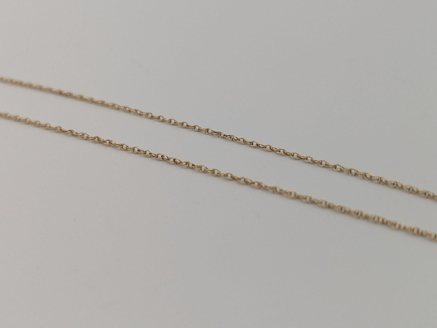 14k Yellow Gold Chain Link Necklace. Dainty Layering Gold Chain.