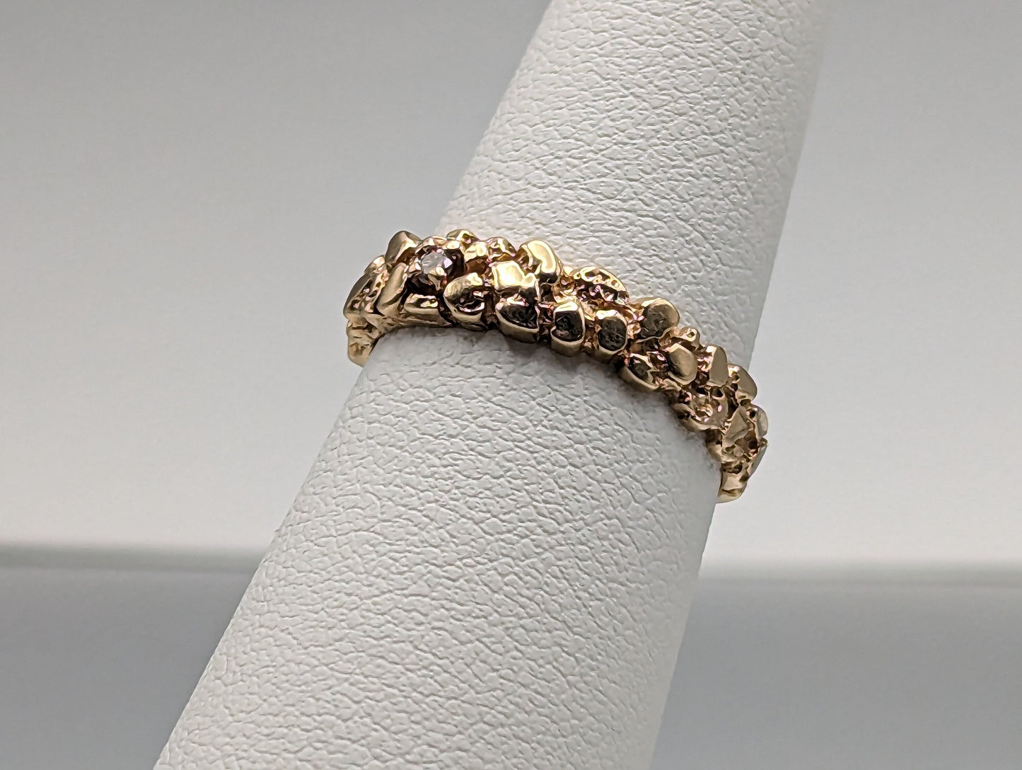 Yellow Gold 14k Nugget Style Diamond Band. 14k Gold Diamond Engagement Ring. Nugget Gold Diamond Ring.