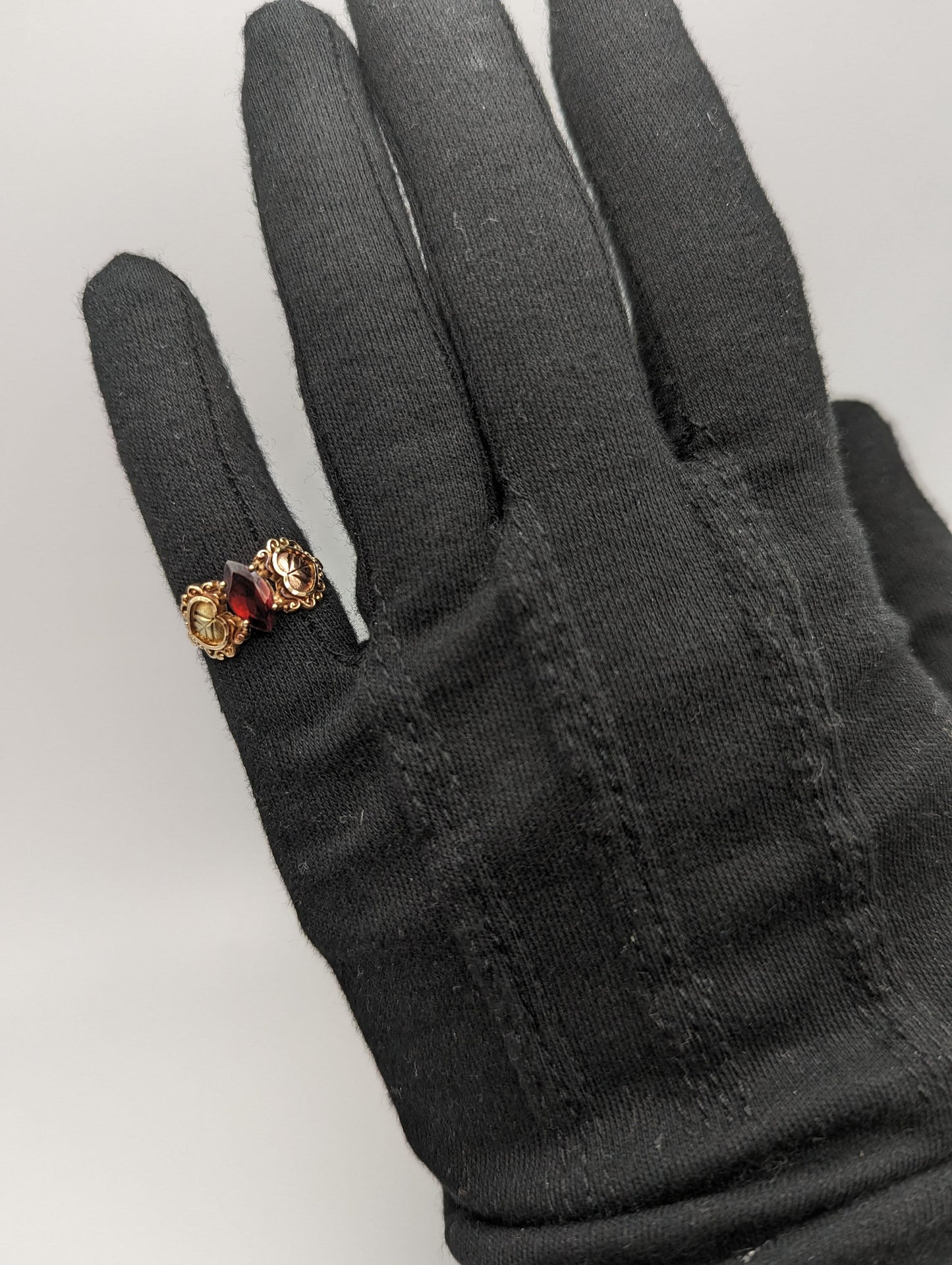 10k 12k Black Hills Gold Red Garnet Marquise Cut Stone Ring Leaf Red Stone Leaf Filigree Ring. 10k Womens Black Hills Vine Ring.