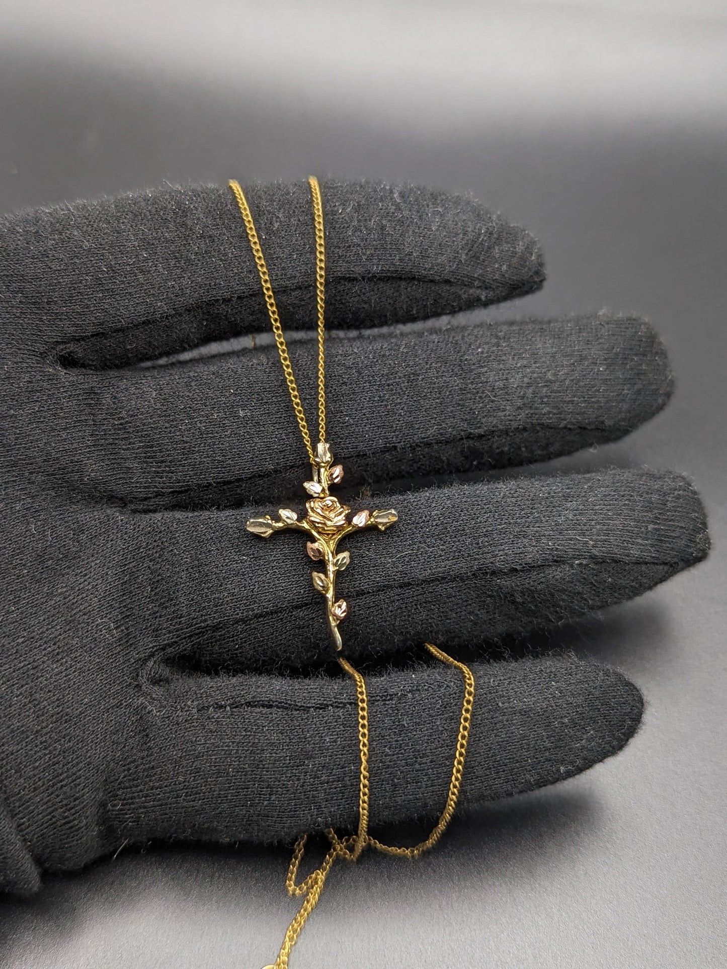 10k and Sterling Silver Cross Heart Black Hills Gold Pendant w GF 18" Chain BHG Green Rose Gold Leaf & Vine Cross Pendant w Necklace 10K GF