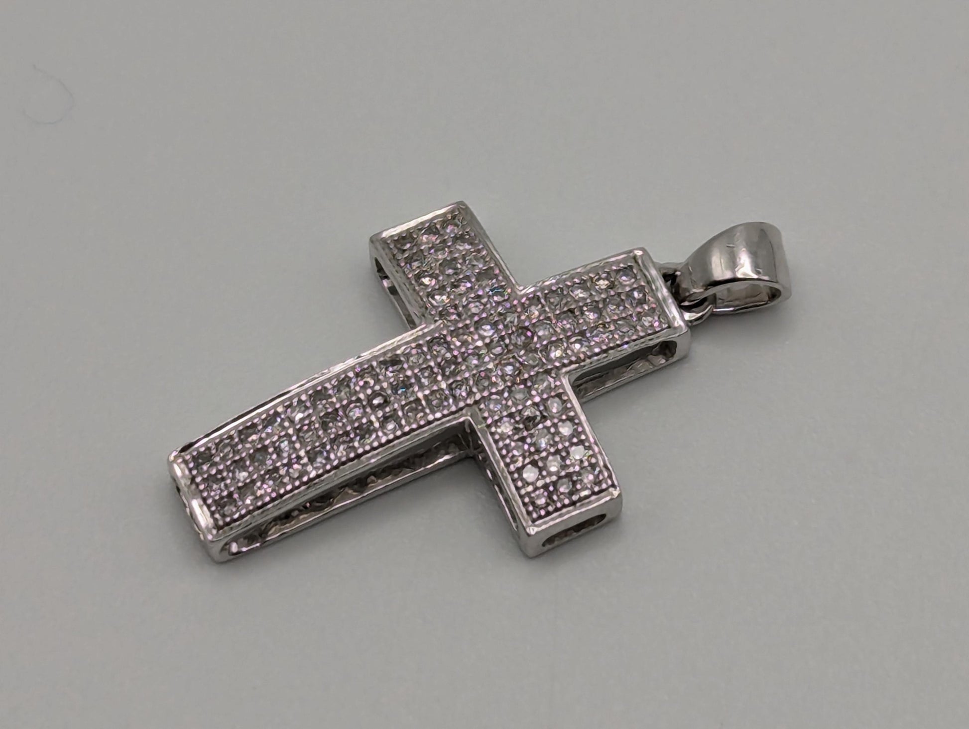 10K White Gold .43ctw Diamond Cross Pendant Crucifix Christian Pendant
