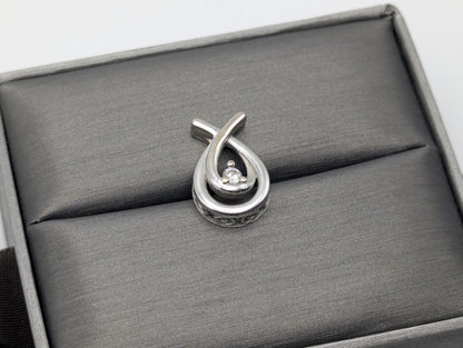 10K White Gold Diamond Tear Drop Pendant Diamond Pendant