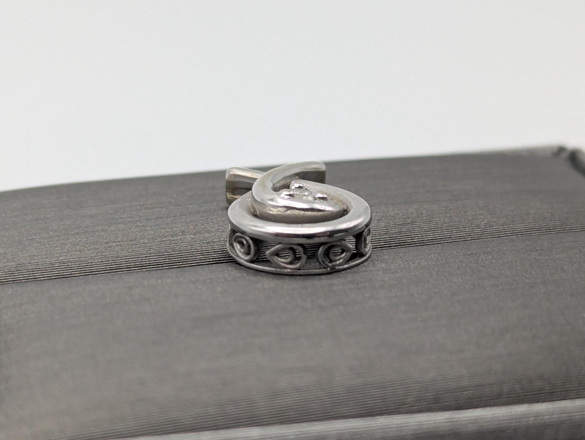 10K White Gold Diamond Tear Drop Pendant Diamond Pendant