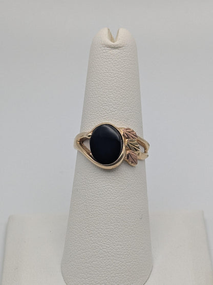 10k Black Hills Gold Onyx Vine Ring Black Hills Trio Gold Onyx Vine Ring.