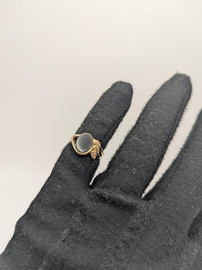 10k Black Hills Gold Onyx Vine Ring Black Hills Trio Gold Onyx Vine Ring.