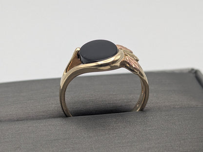 10k Black Hills Gold Onyx Vine Ring Black Hills Trio Gold Onyx Vine Ring.