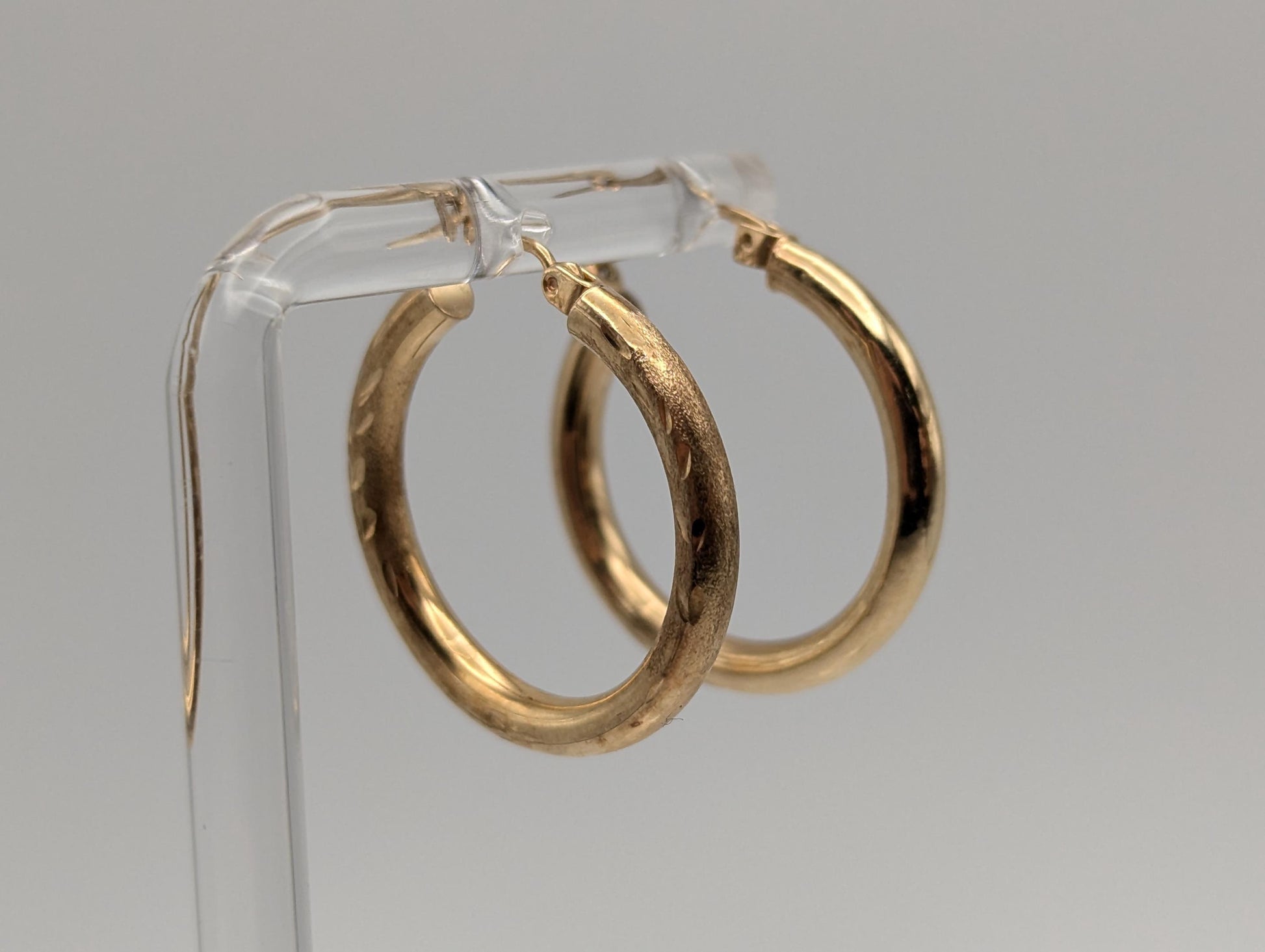 10k Large Vintage Gold Classic Etched Textured Hoop Earrings Gold Hoops Wheat