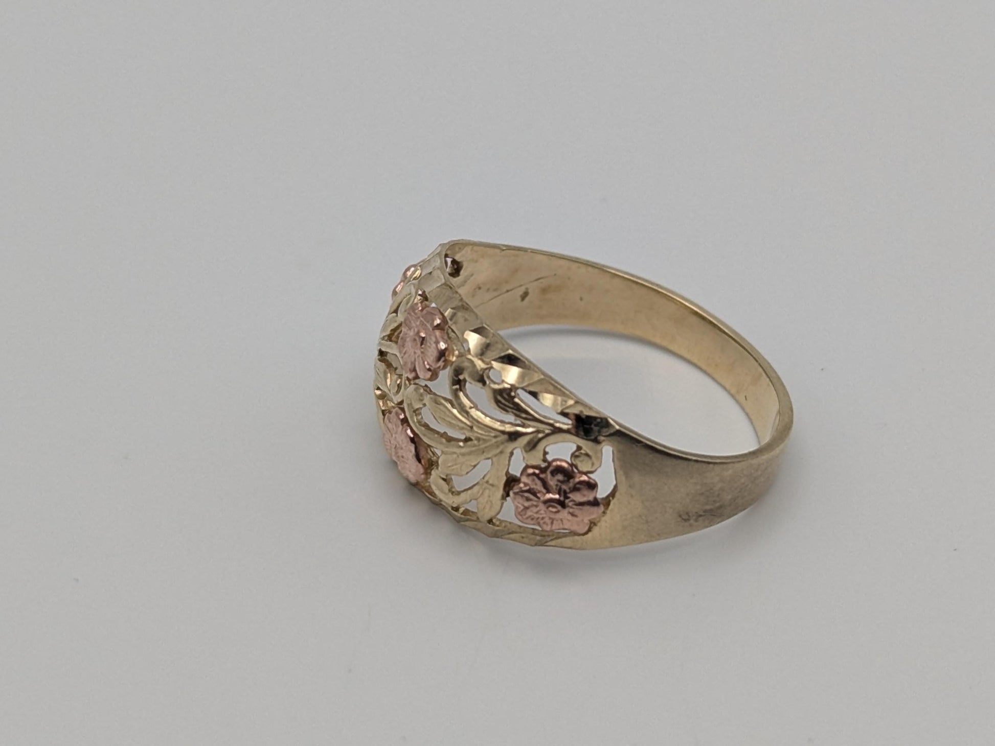 10k Two-Tone Gold Flower Ring Solid Gold Ring Rose Gold Statement Band.