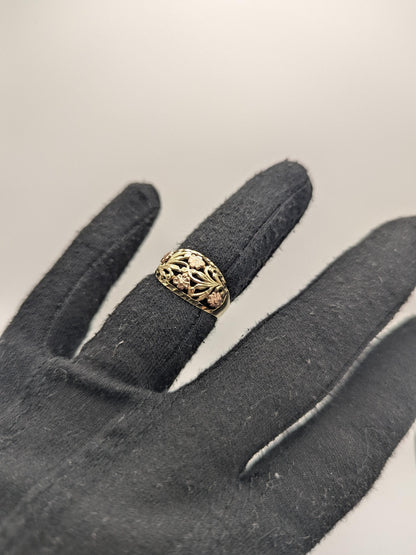 10k Two-Tone Gold Flower Ring Solid Gold Ring Rose Gold Statement Band.