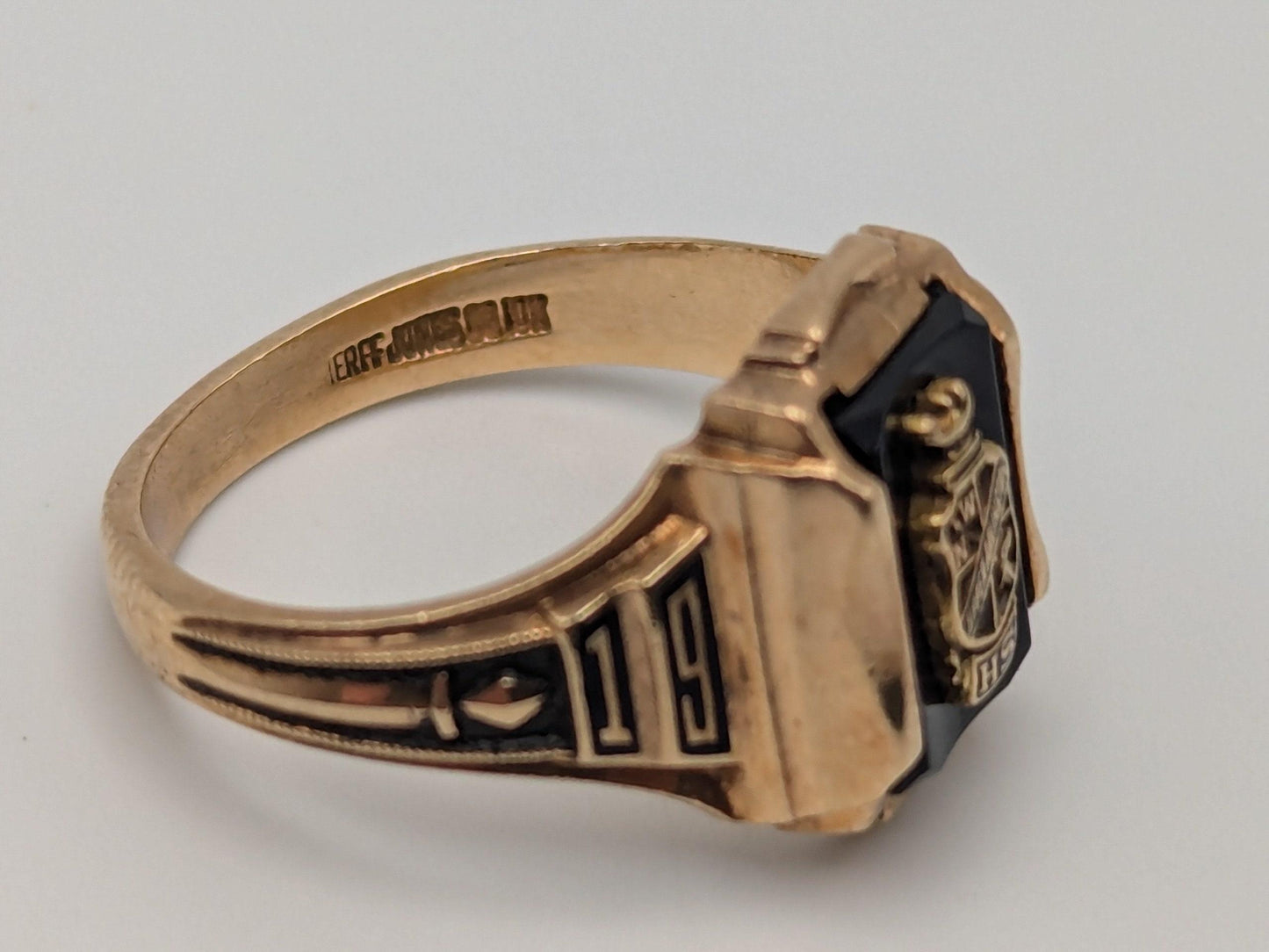 10k Vintage Solid 10k Yellow Gold Onyx  1966 High School Ring. 10k Pinky Ring.