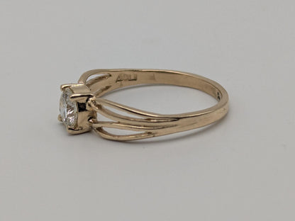 10k Yellow Gold .43ct Diamond Round Brilliant Cut Solitaire Wedding Promise