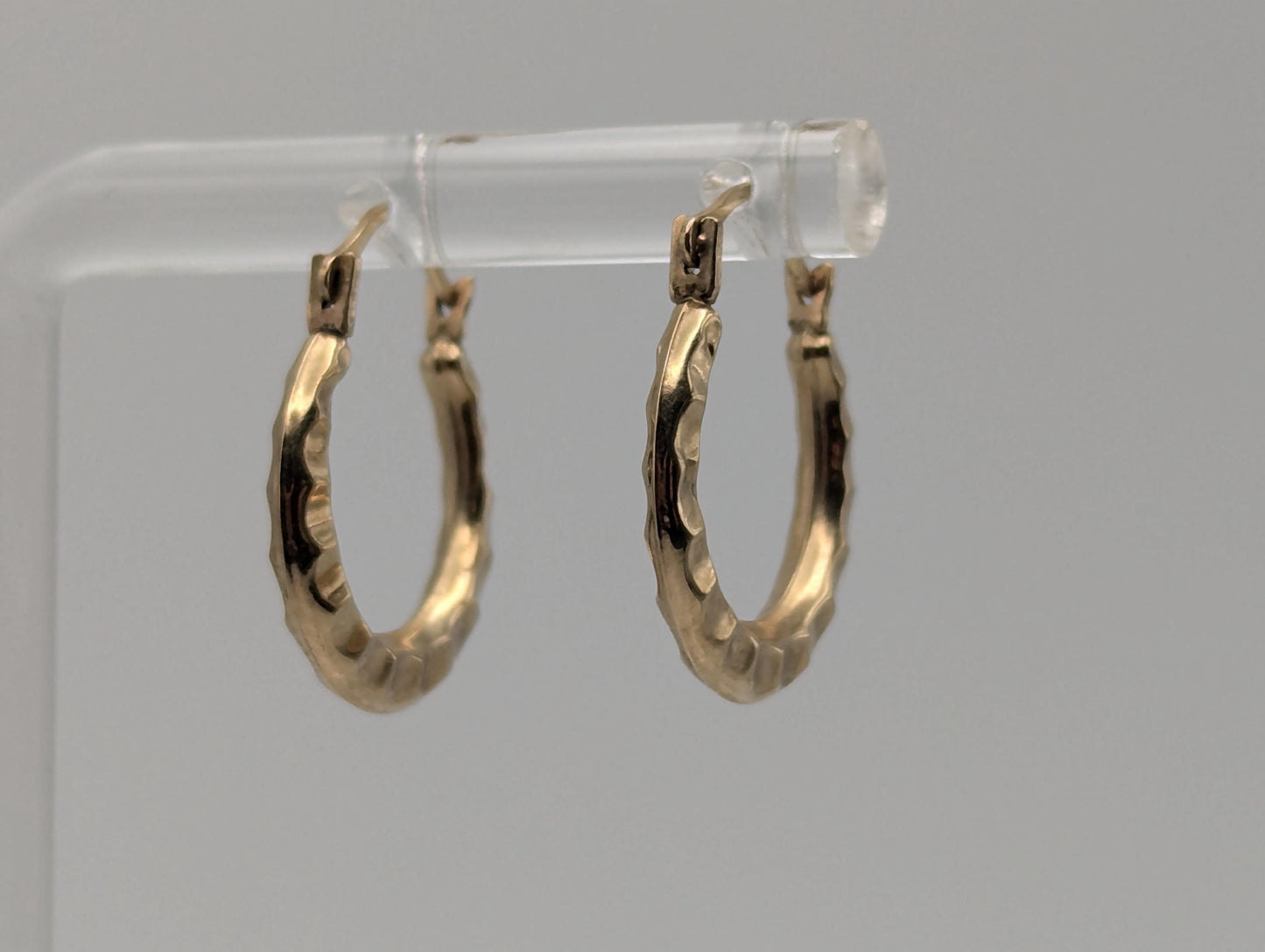10k Yellow Gold Classic Small Hoop Hammered Round Earrings Dainty Gold Hoops