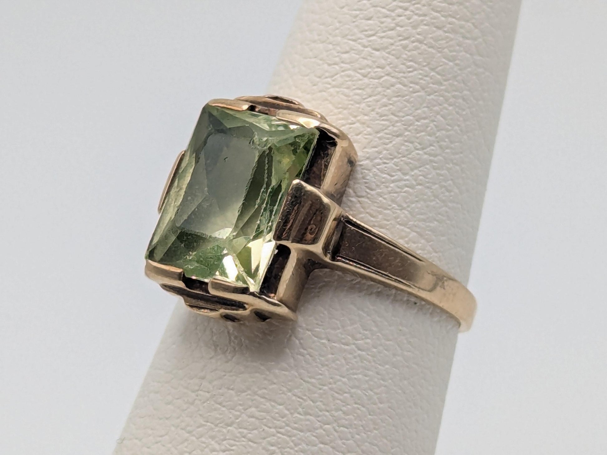 10k Yellow Gold Green Spinel Statement Ring Cocktail Ring