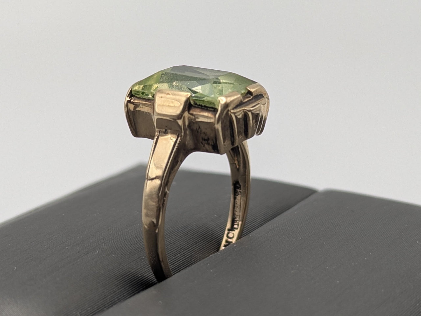 10k Yellow Gold Green Spinel Statement Ring Cocktail Ring
