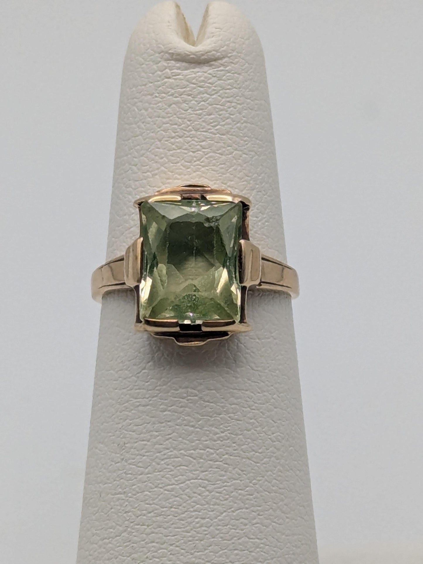 10k Yellow Gold Green Spinel Statement Ring Cocktail Ring
