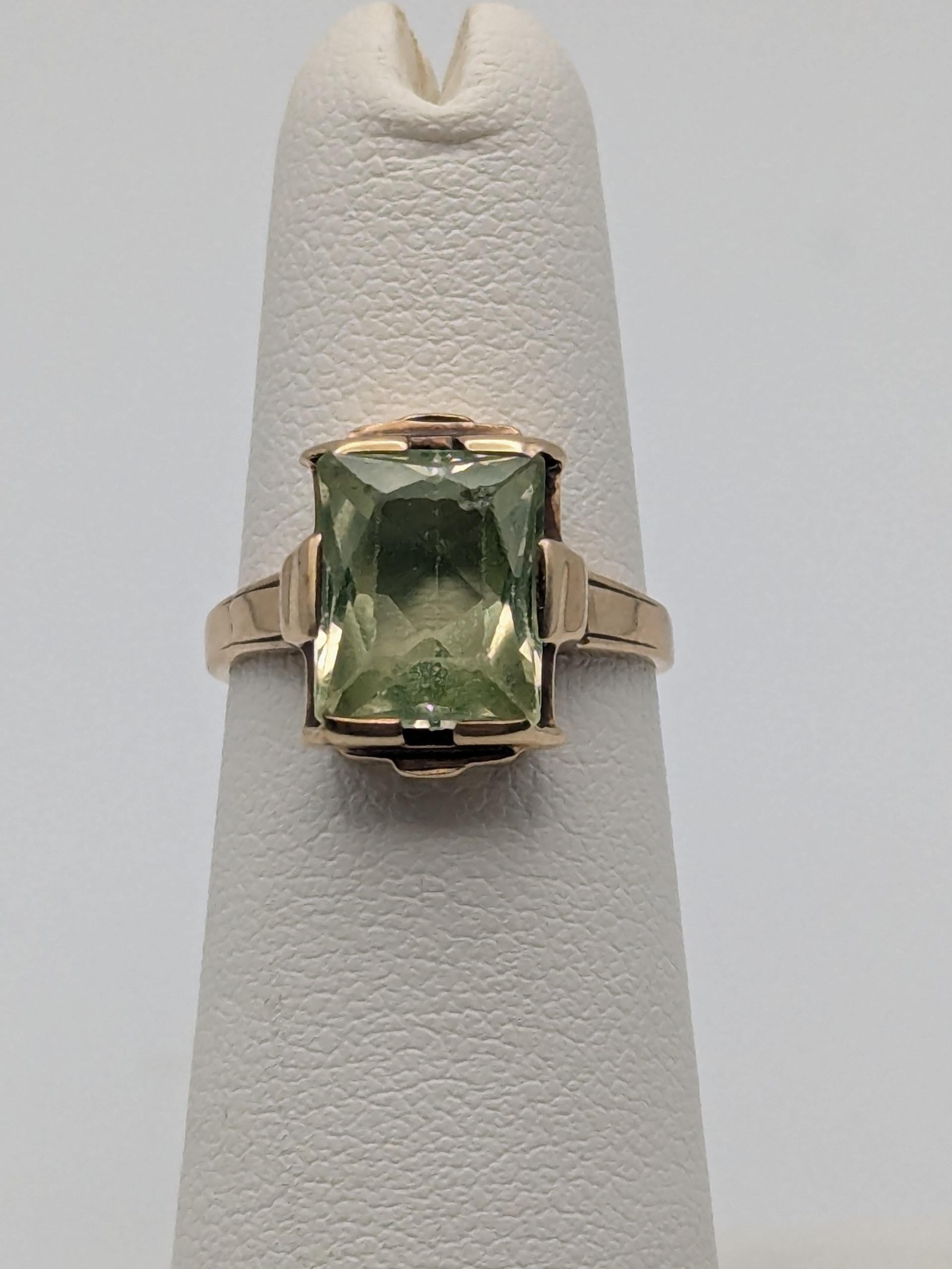 10k Yellow Gold Green Spinel Statement Ring Cocktail Ring