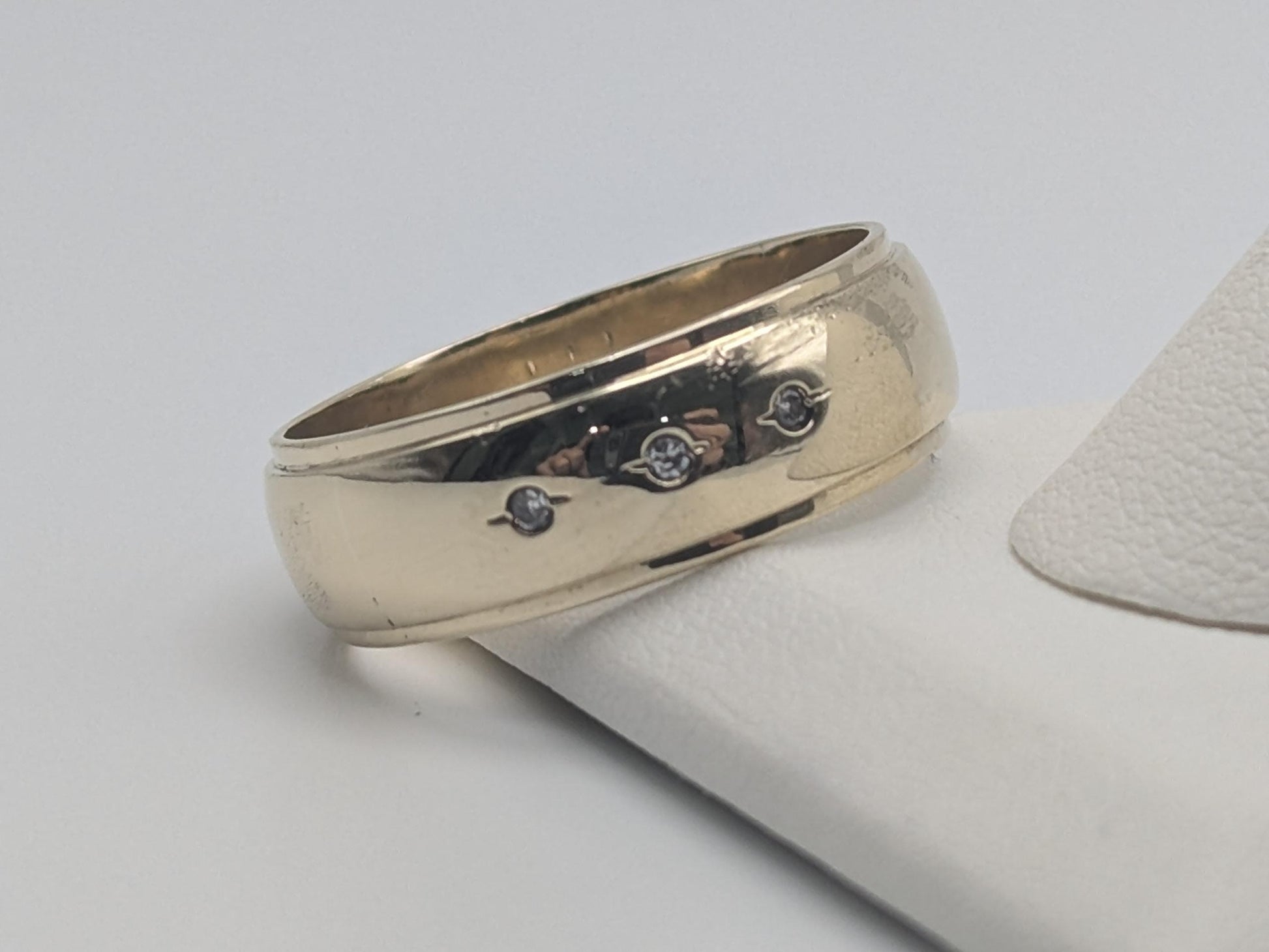 10k Yellow Gold HEAVY 7.9 gr Men's Diamonds with Edge Wedding Band Anniversary