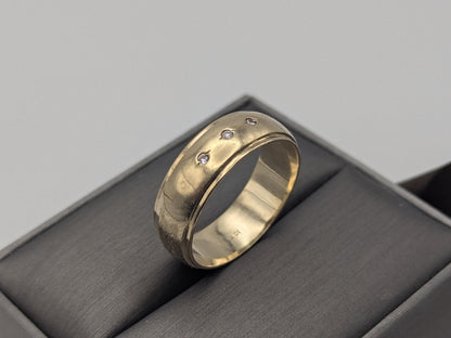 10k Yellow Gold HEAVY 7.9 gr Men's Diamonds with Edge Wedding Band Anniversary