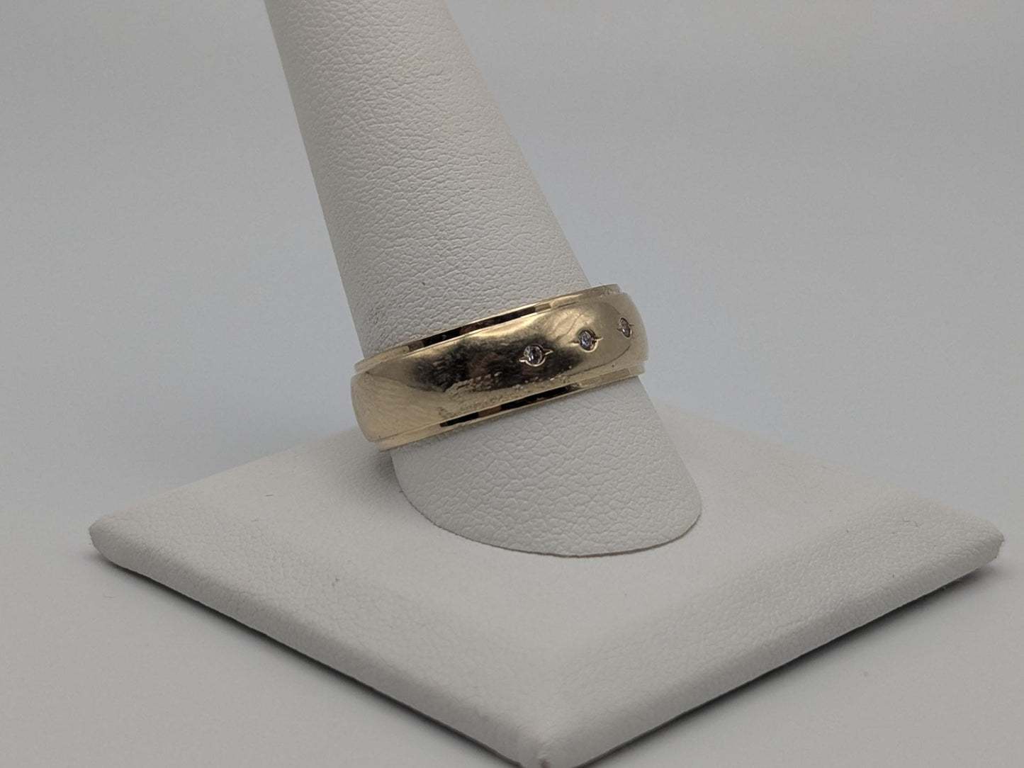 10k Yellow Gold HEAVY 7.9 gr Men's Diamonds with Edge Wedding Band Anniversary