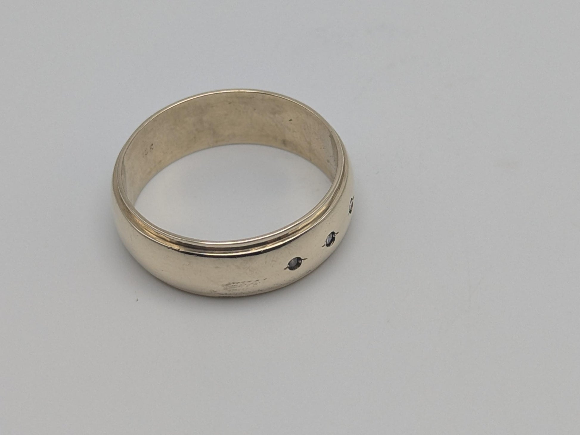 10k Yellow Gold HEAVY 7.9 gr Men's Diamonds with Edge Wedding Band Anniversary