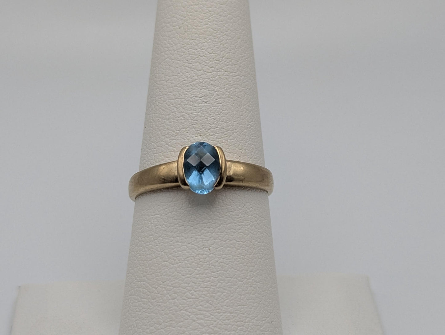 10k Yellow Gold London Topaz Ring Wedding Cocktail Statement Ring.