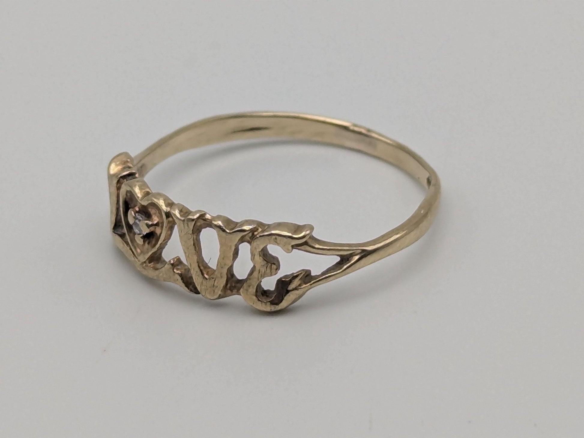 10k Yellow Gold Love Diamond Ring Promise Band Pinky Ring.