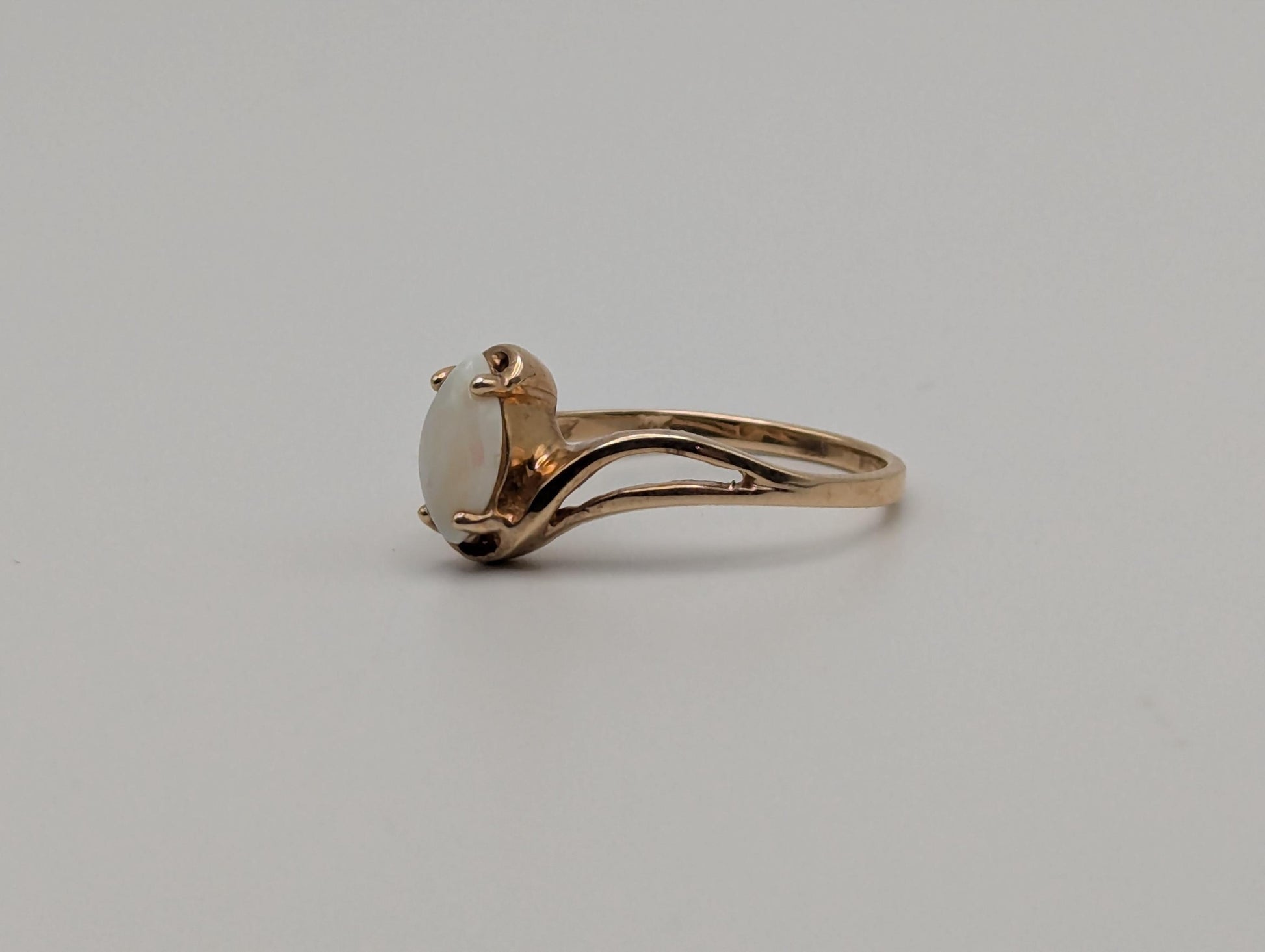 10k Yellow Gold Marquise Oval Opal Ring Wedding Statement Band Promise Ring