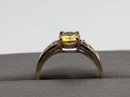10k Yellow Gold Solitare Citrine Diamond Cocktail Band Promise Ring