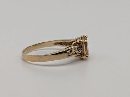 10k Yellow Gold Solitare Citrine Diamond Cocktail Band Promise Ring