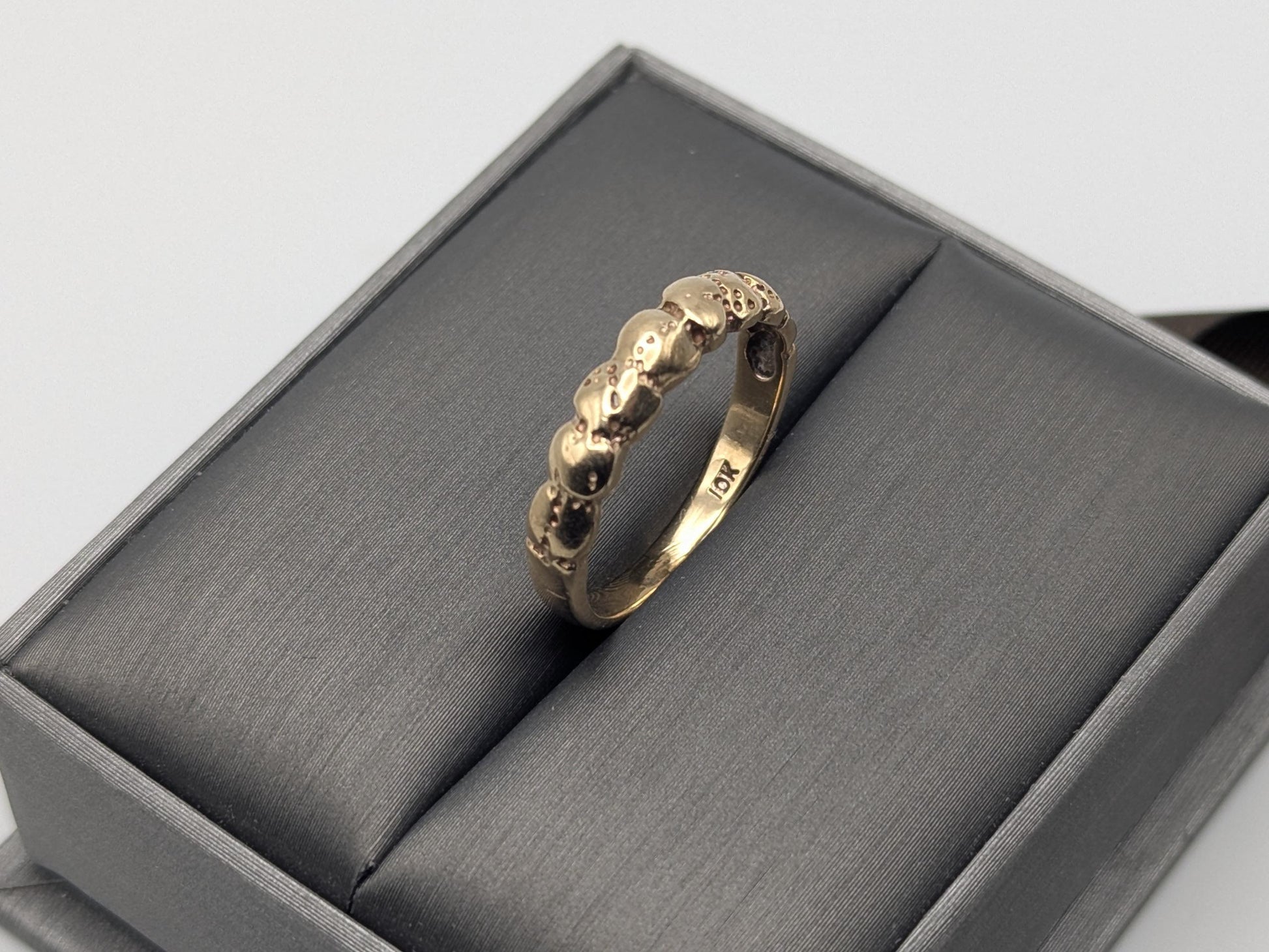 10k Yellow Gold Vintage Nugget Style Ring Wedding Band Promise Ring