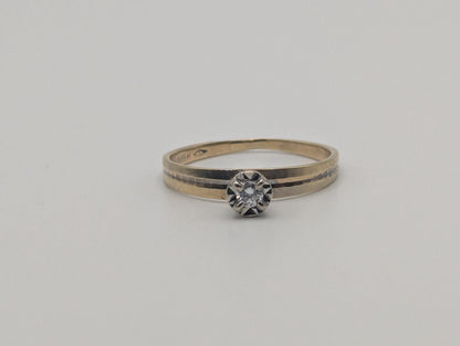 10k Yellow and White Gold Textured Diamond Solitaire Wedding Ring. Engagement