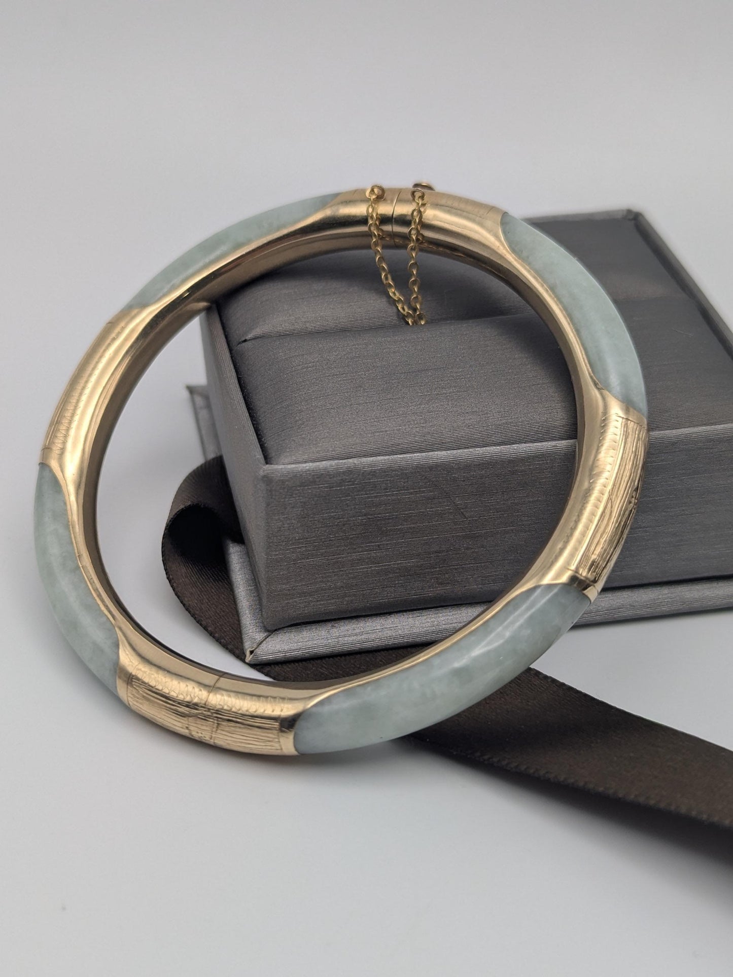 14K Gold Green Natural Jadeite Hinged Bangle Bracelet Jade Gold Bracelet