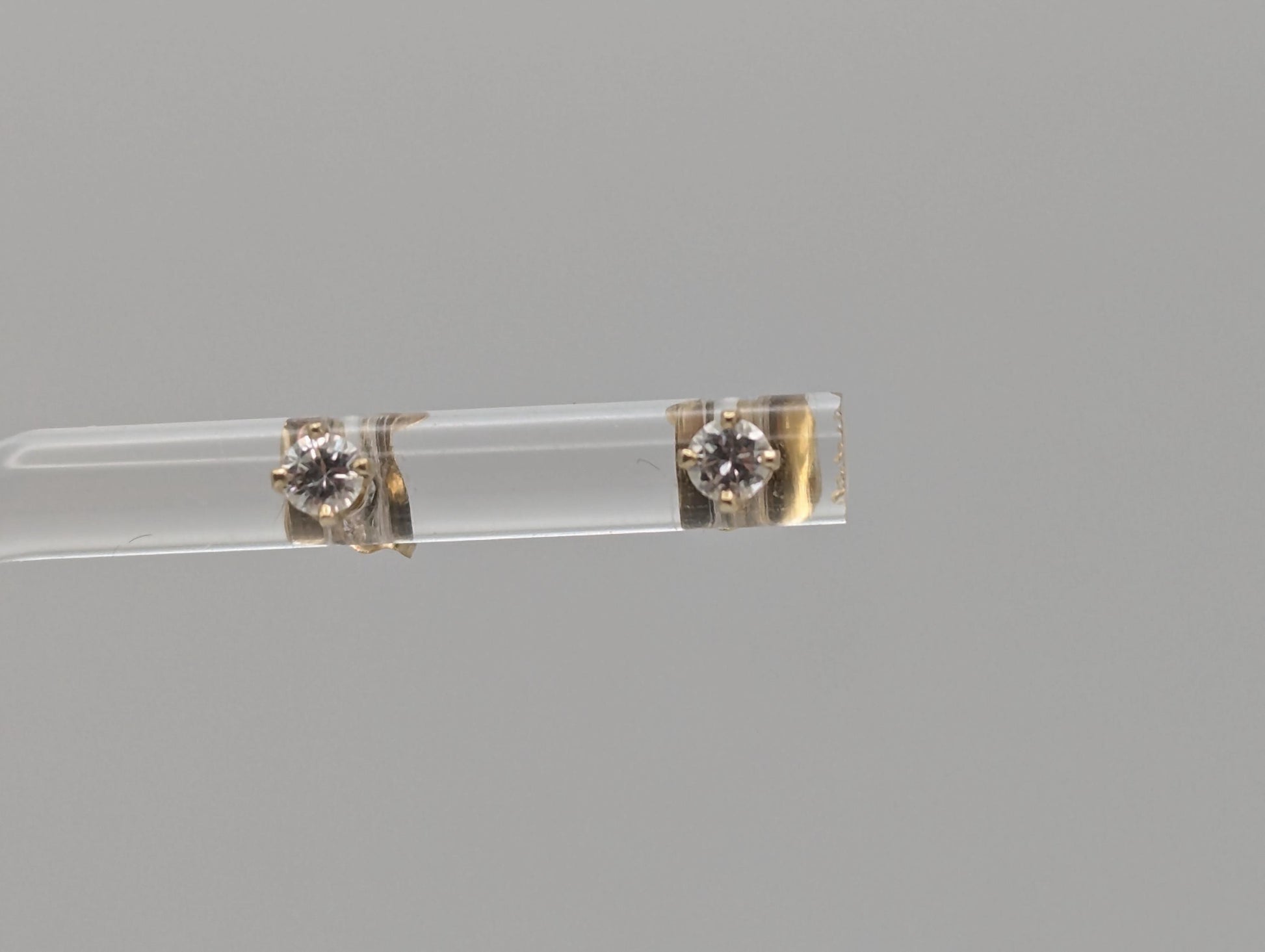 14K Yellow Gold .25ctw Diamond Stud Earrings Studs Minimalist Studs