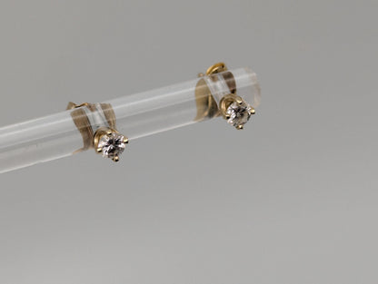 14K Yellow Gold .25ctw Diamond Stud Earrings Studs Minimalist Studs