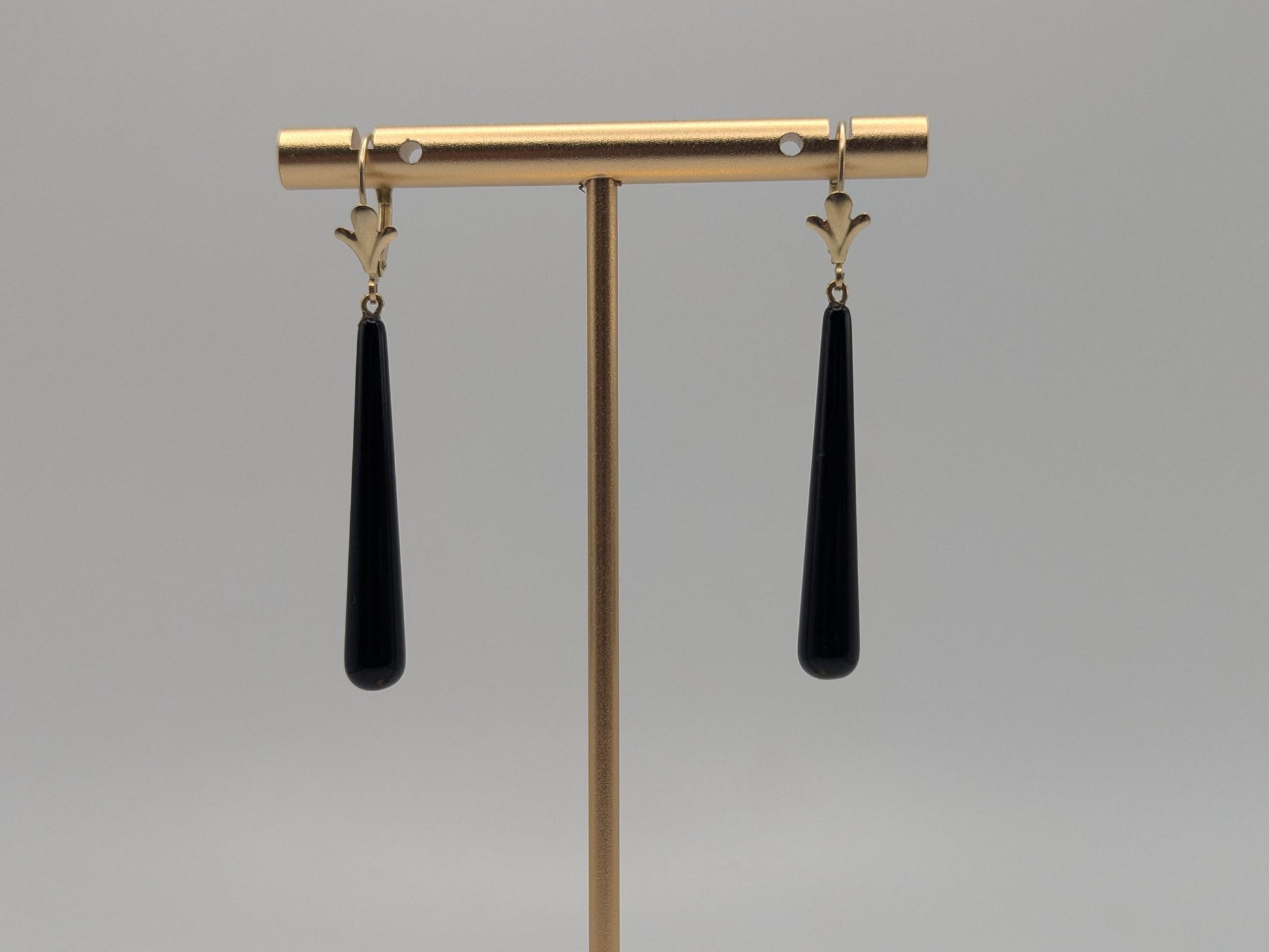 14K Yellow Gold Black Onyx Drop Dangle Earrings Teardrop Onyx Earrings.