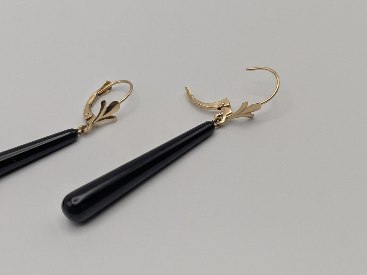 14K Yellow Gold Black Onyx Drop Dangle Earrings Teardrop Onyx Earrings.
