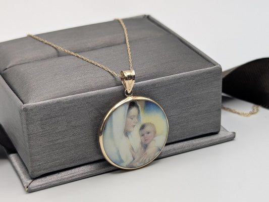 14K Yellow Gold Chain Christian Mother and Child Pendant Necklace 18" Porcelain
