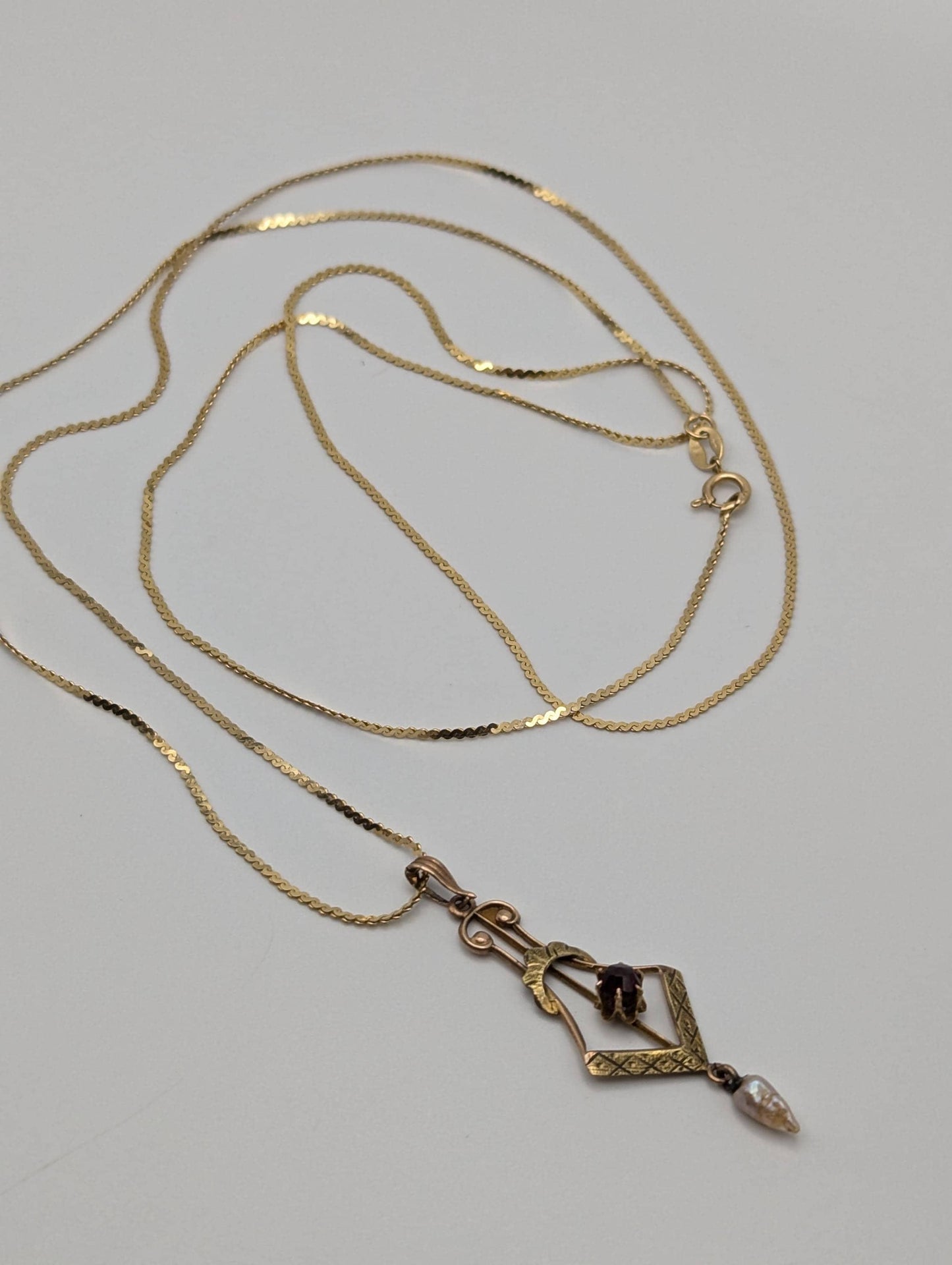 14K Yellow Gold Vintage Lavalier Pendant with Garnet and Seed Pearl Necklace